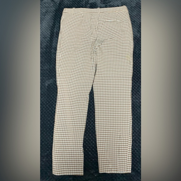 3/$30 Theory Checkered Chinos - Dress Pant Size 2 - Picture 3 of 16